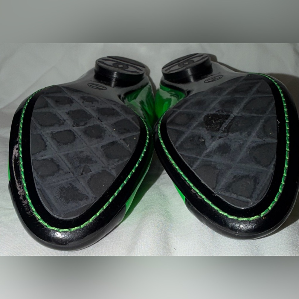 Chanel Neon Green Black Patent Ballerina Ballet Flat 39 Vintage - Picture 5 of 16